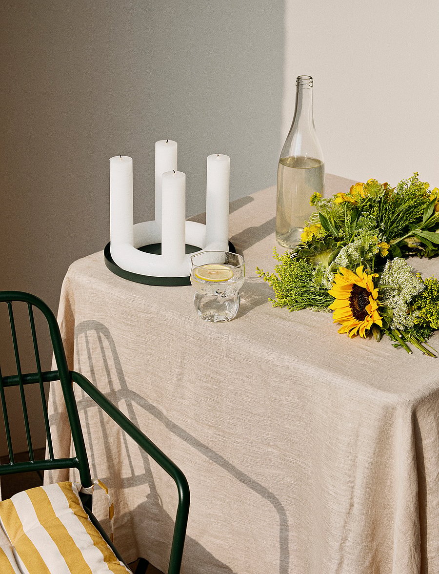 Broste Copenhagen - FIGURE CANDLE 'LUCILLE' - advendiküünlad - pure white - 0