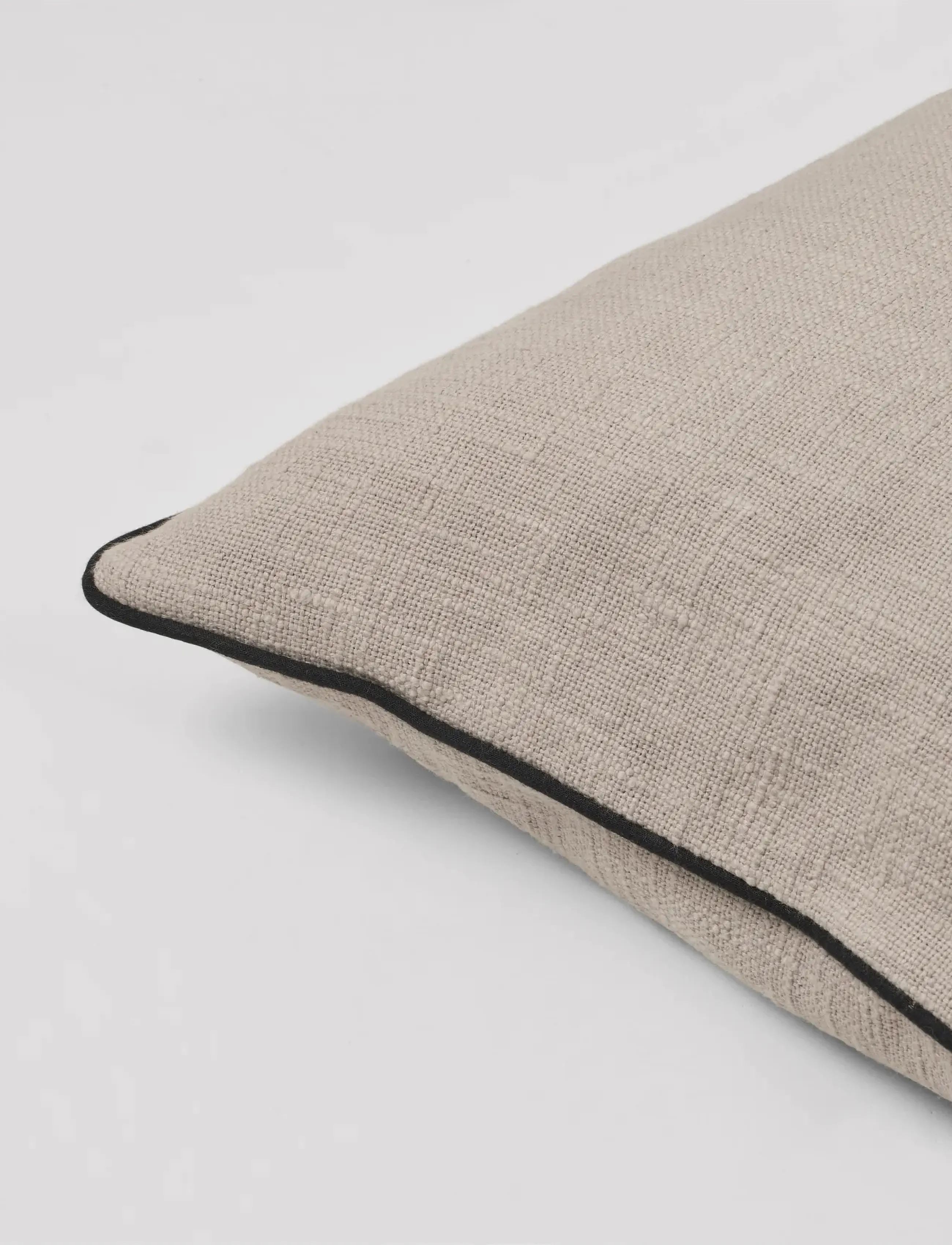 Broste Copenhagen - Maja Cushion Cover - pudebetræk - grey - 2