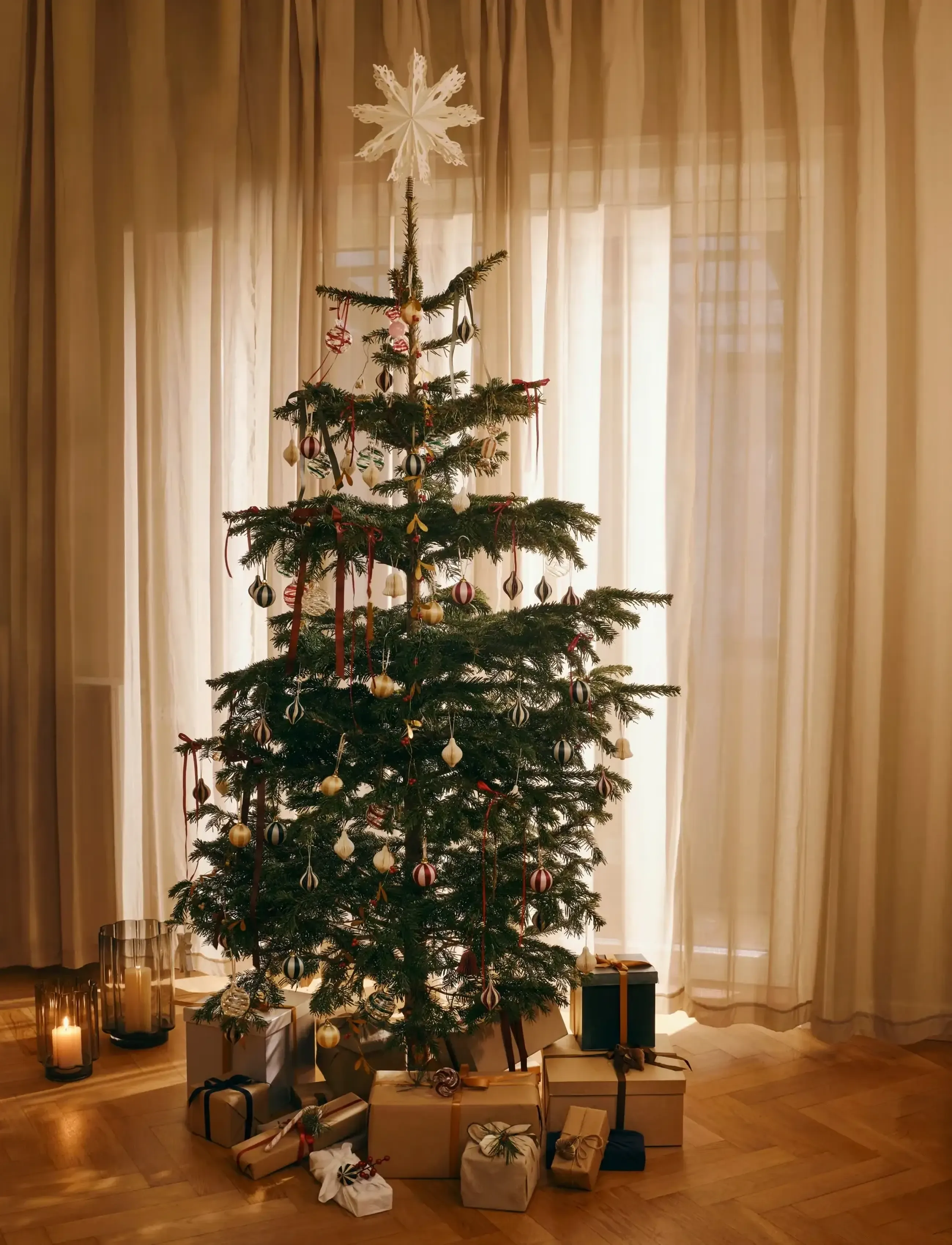 Broste Copenhagen - Spira Ornament - christmas baubles - off white - 0