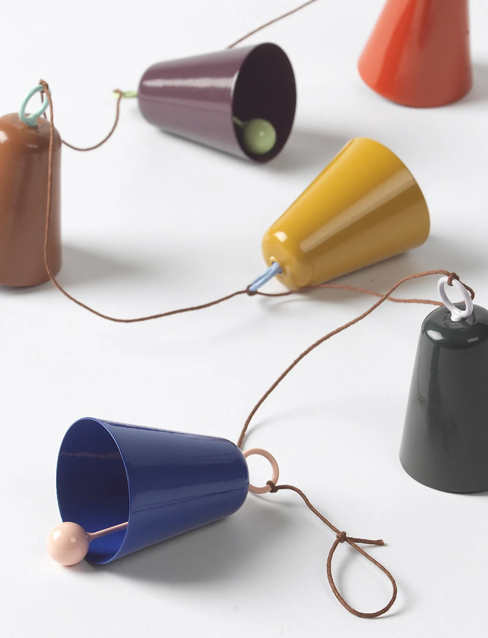 Broste Copenhagen - Bell Garland - multi color - 0