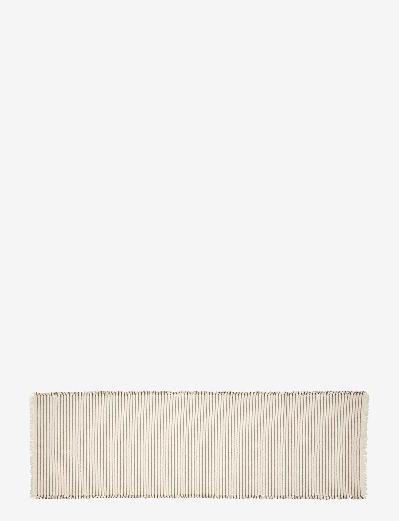 Broste Copenhagen - Elouise Table Runner - tischdecken & tischläufer - off white/fungi grey - 0