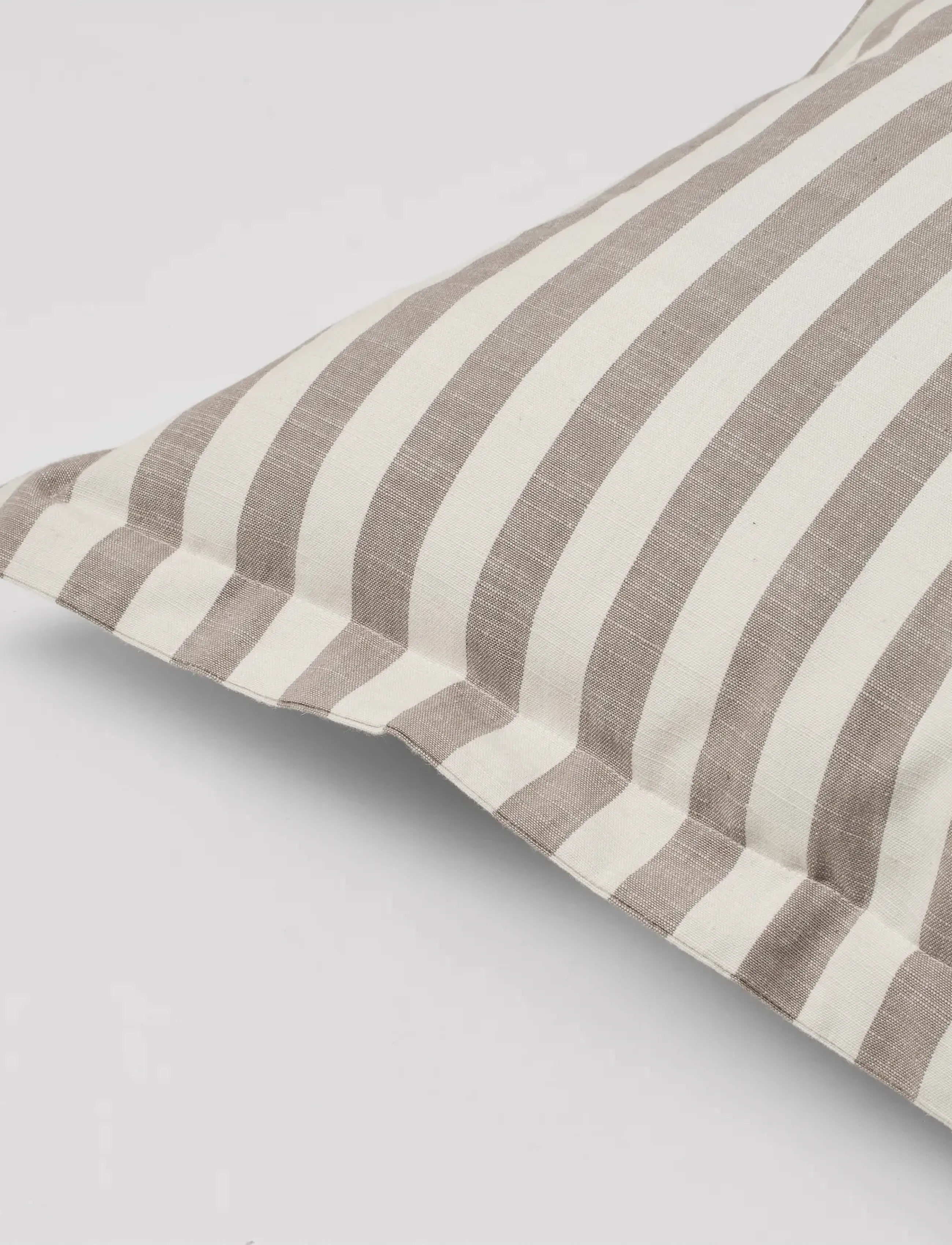 Broste Copenhagen - Marta Cushion Cover - pagalvėlių užvalkalai - grey - 2