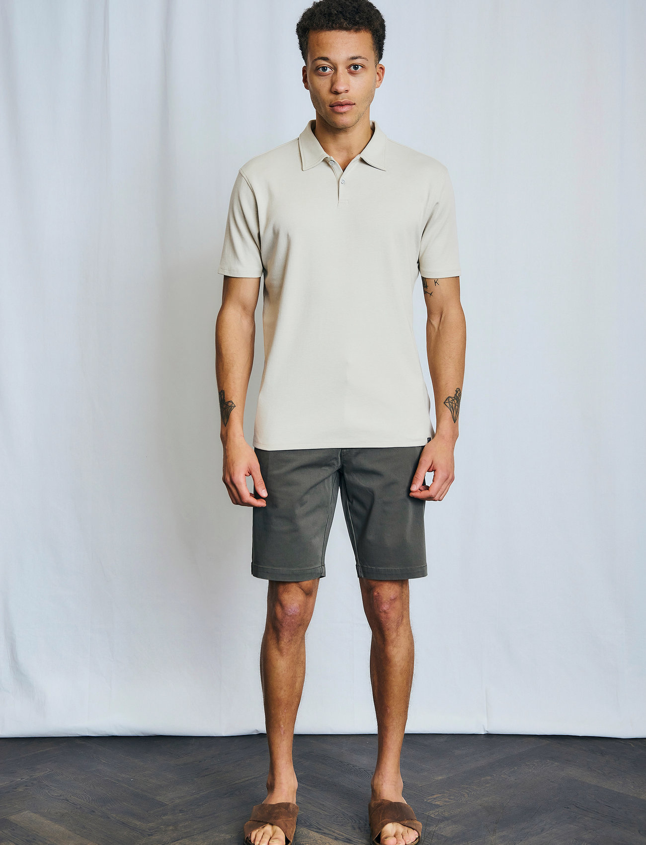 Khaki green