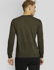 Bruun & Stengade - BS Milas regular fit knitwear - perusneuleet - green - 4