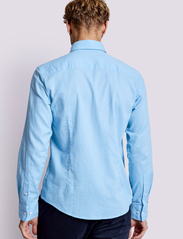 Bruun & Stengade - BS Ferrol Casual Slim Fit Shirt - pellavakauluspaidat - light blue - 4
