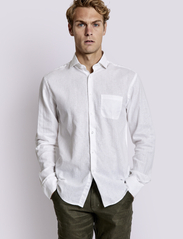 Bruun & Stengade - BS Ferrol Casual Slim Fit Shirt - leinenhemden - white - 3