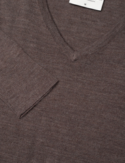 Bruun & Stengade - BS Jenkins Regular Fit Knitwear - knitted v-necks - brown - 2