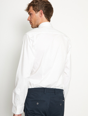 Bruun & Stengade - BS Miller Slim Fit Shirt - basic skjortor - white - 4