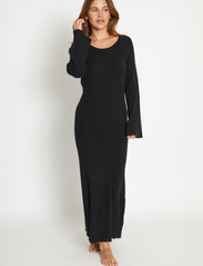 Bruun & Stengade - BS Blanche Regular Fit Dress - strikkede kjoler - black - 4