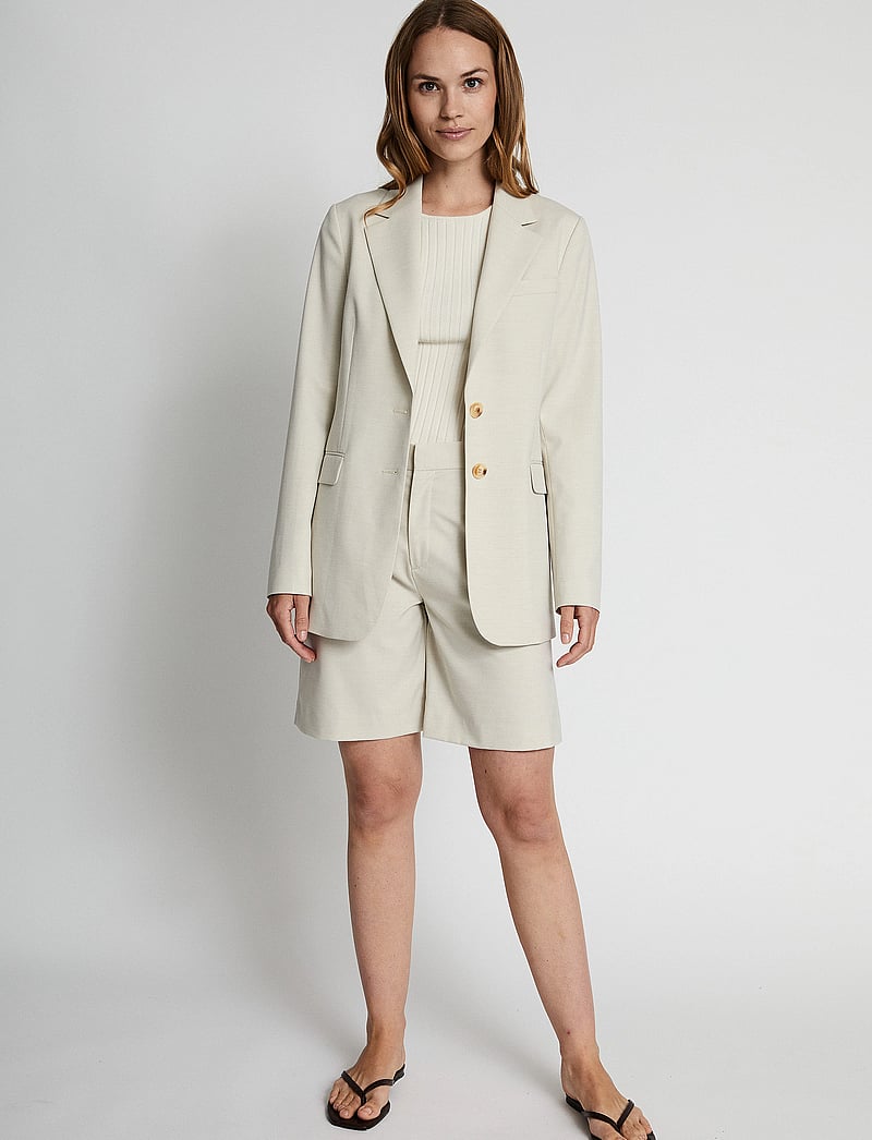 Bruun & Stengade - BS Estelle Regular Fit Blazer - enkeltradede blazere - sand - 4