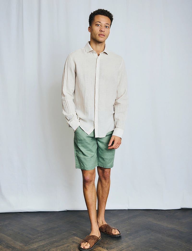 Bruun & Stengade - BS Peppon Regular Fit Shorts - linased lühikesed püksid - green - 0