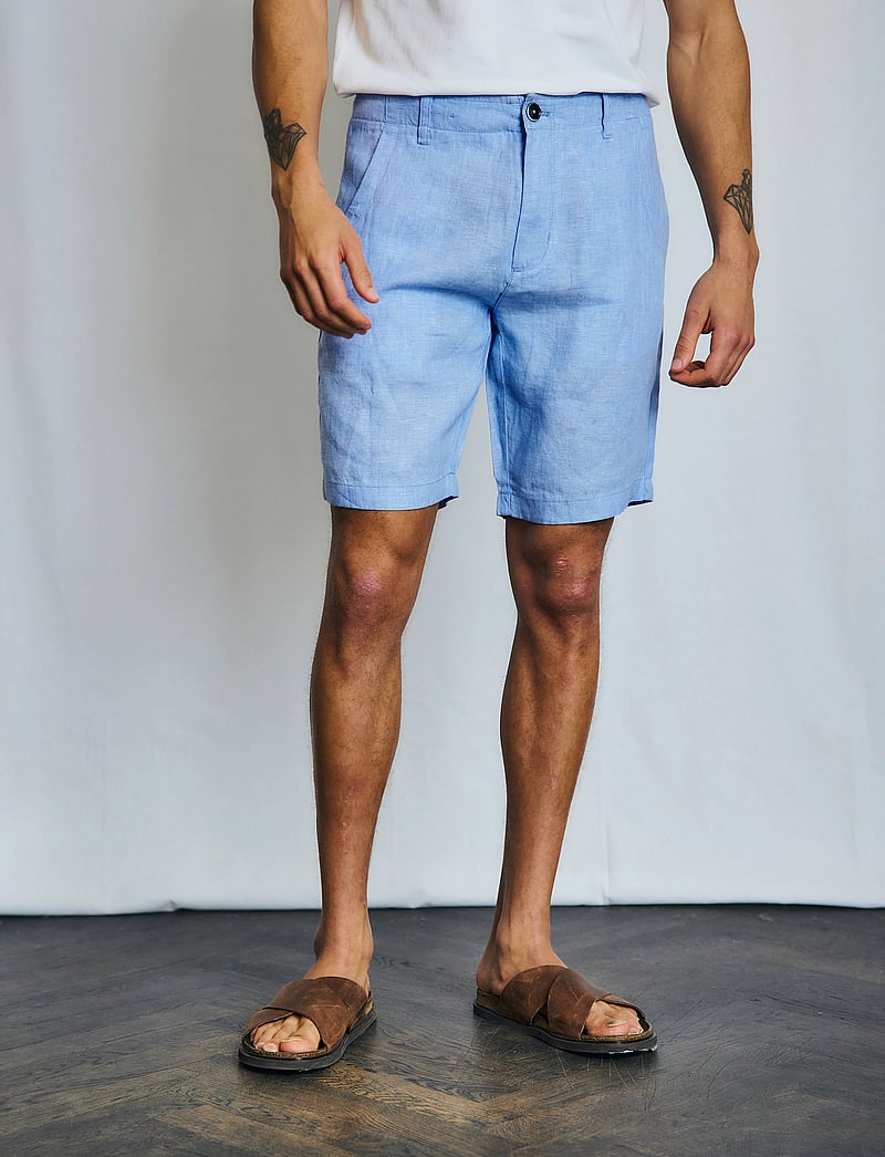Bruun & Stengade - BS Peppon Regular Fit Shorts - hørshorts - light blue - 0