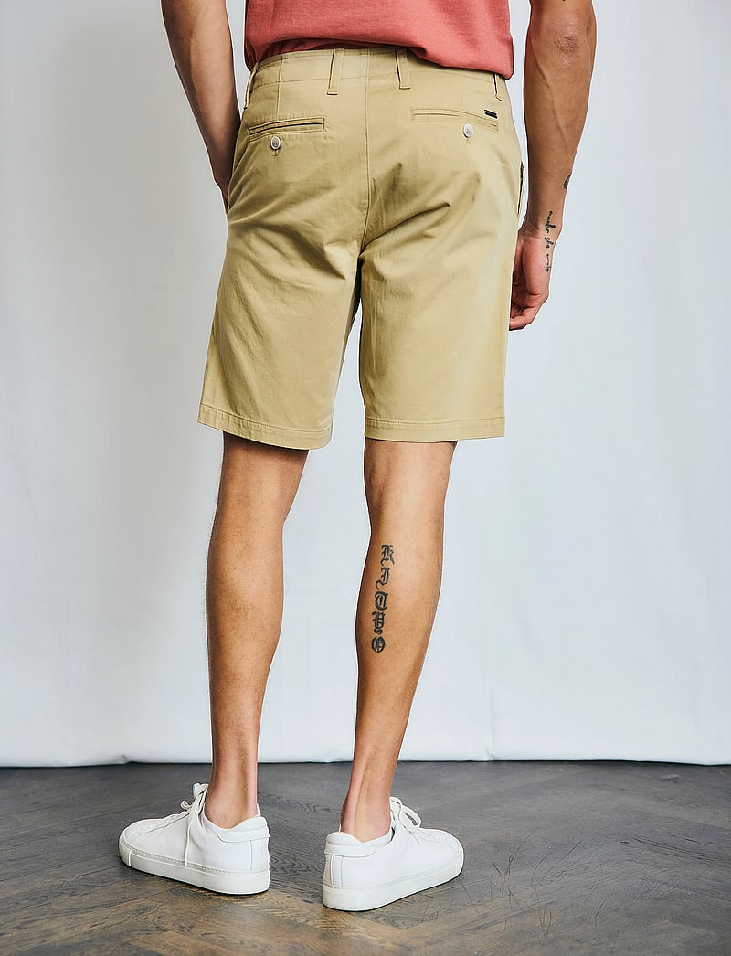 Bruun & Stengade - BS Gerhard Regular Fit Shorts - chinos shorts - beige - 5