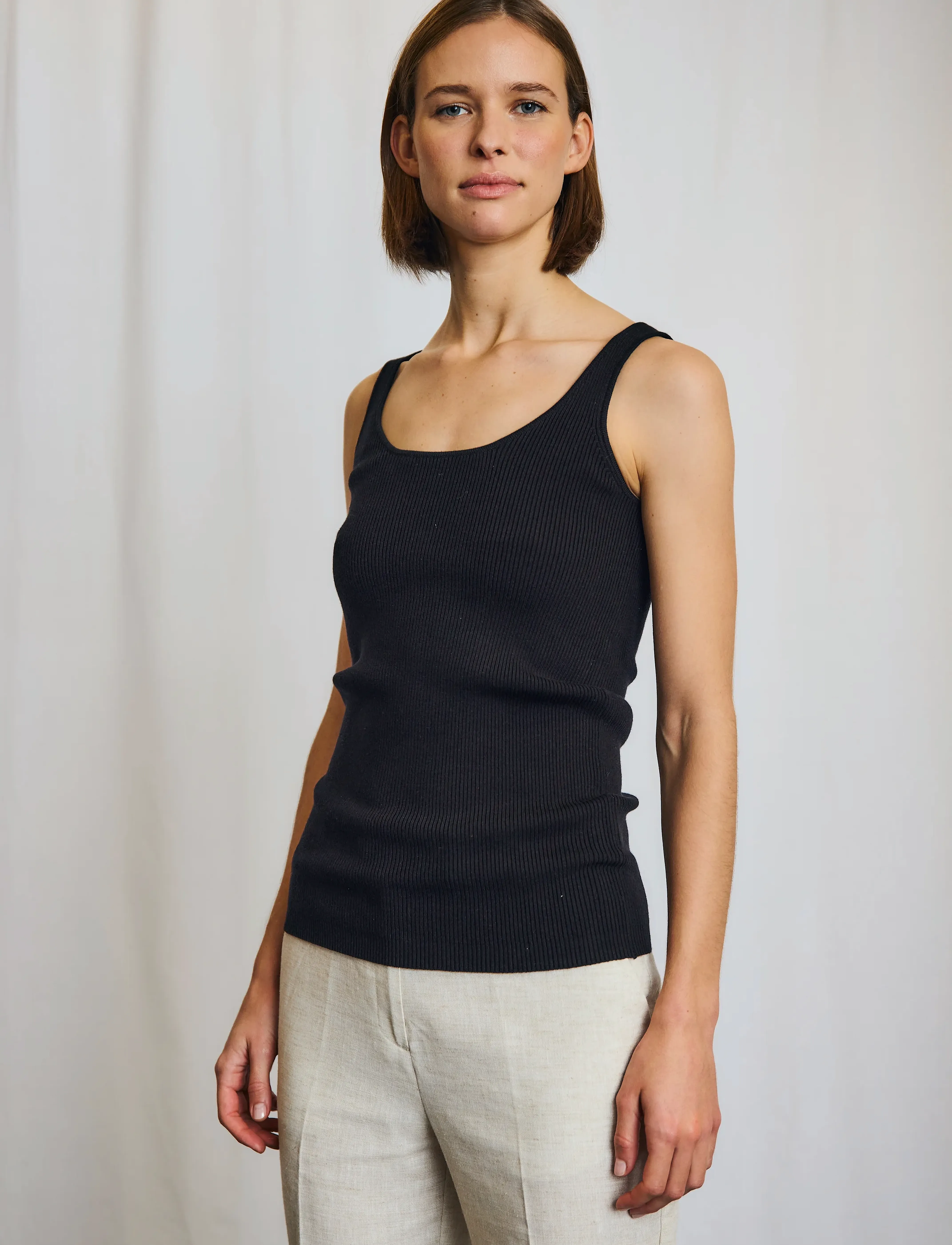 Bruun & Stengade - BS Heli Regular Fit Top - Ärmellose tops - black - 3