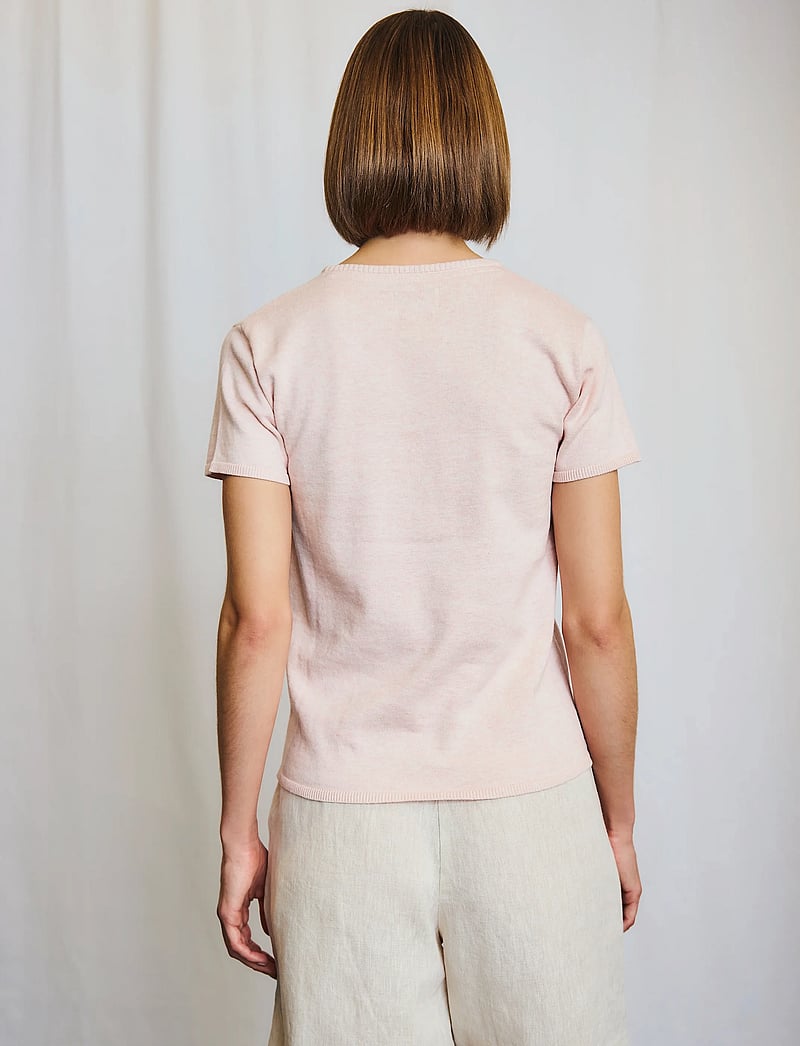 Bruun & Stengade - BS Tekla Regular Fit T-Shirt - t-särgid - rose - 4