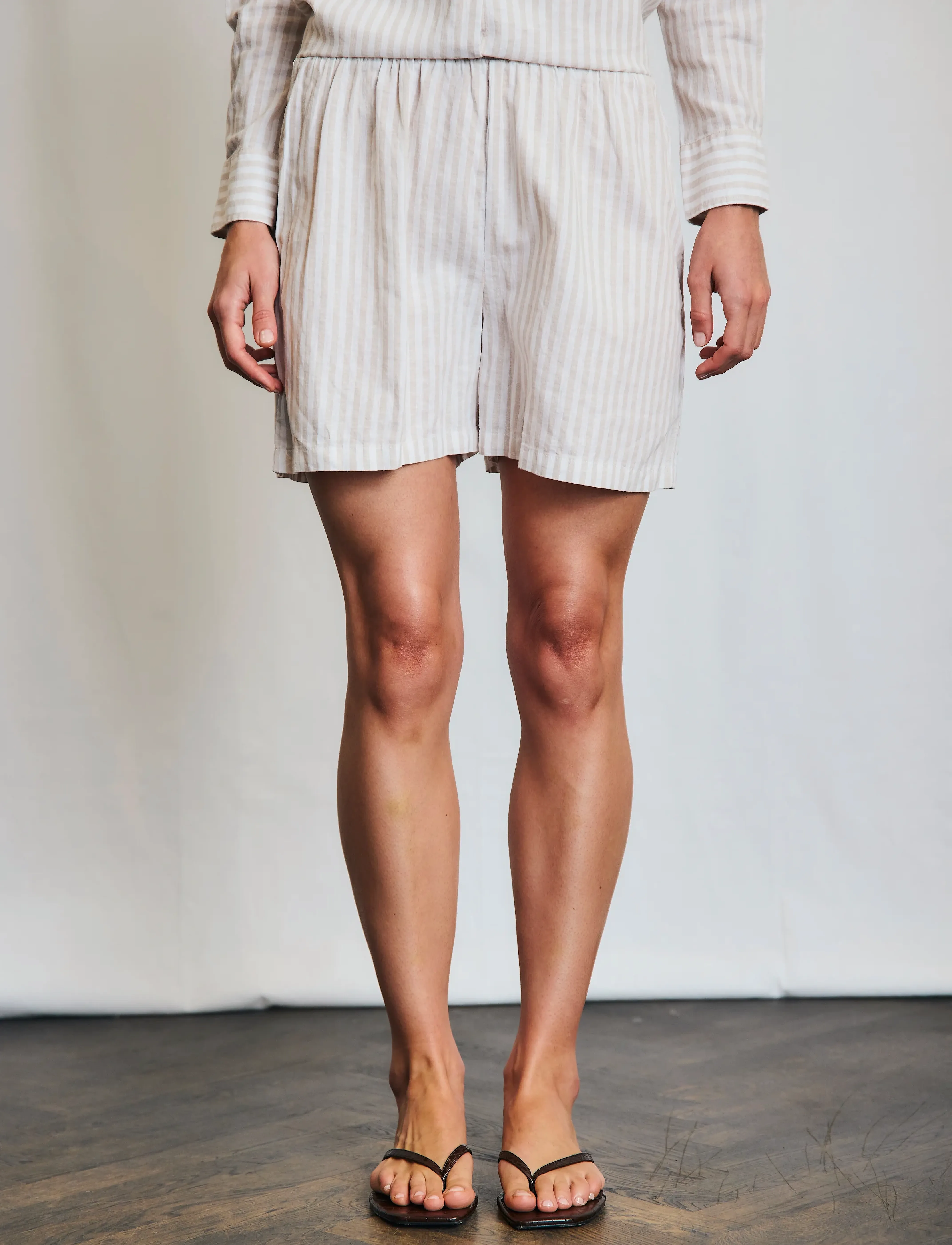 Bruun & Stengade - BS Anemone Shorts - casual shorts - sand/white - 4
