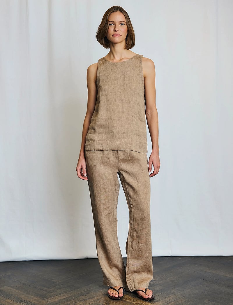 Bruun & Stengade - BS Iris Pants - linnebyxor - brown - 0