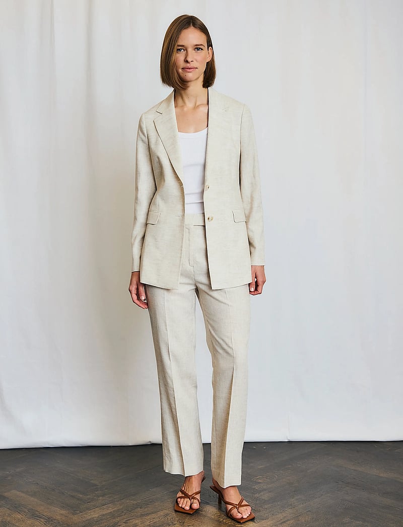 Bruun & Stengade - BS Irene Slim Fit Blazer - enkelknäppta kavajer - beige - 0