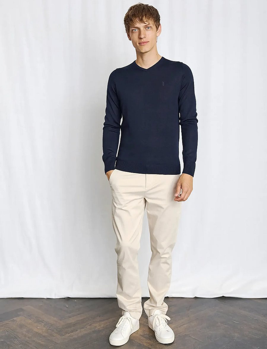 Bruun & Stengade - BS Uranus Regular Fit Knitwear - adījumi ar v veida kakla izgriezumu - navy - 4