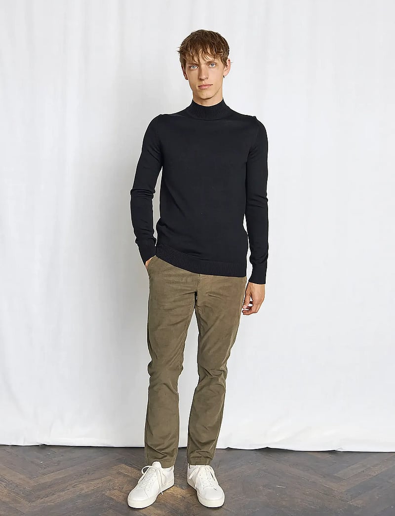 Bruun & Stengade - BS Froder Regular Fit Knitwear - rollkragen - black - 4