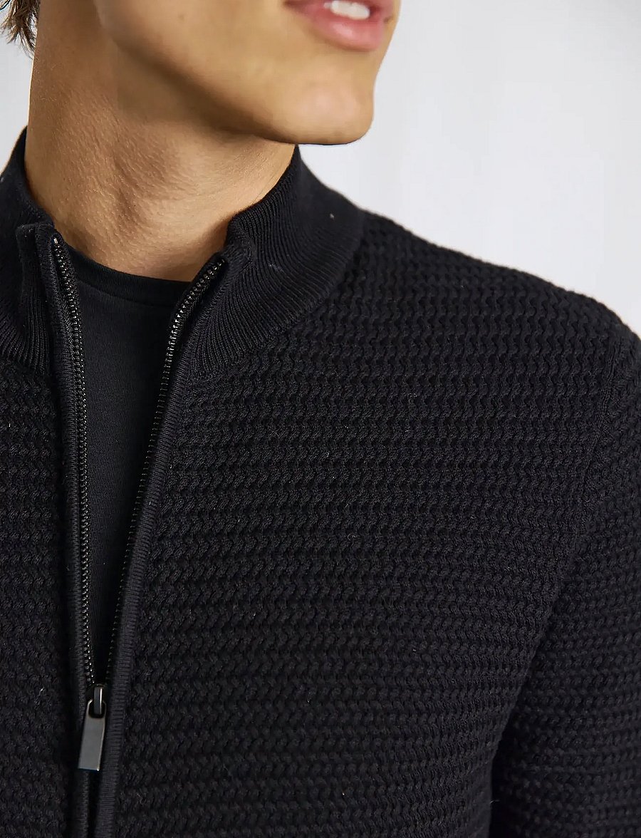 Bruun & Stengade - BS Waldis Regular Fit Knitwear - lukuga džemprid - black - 5