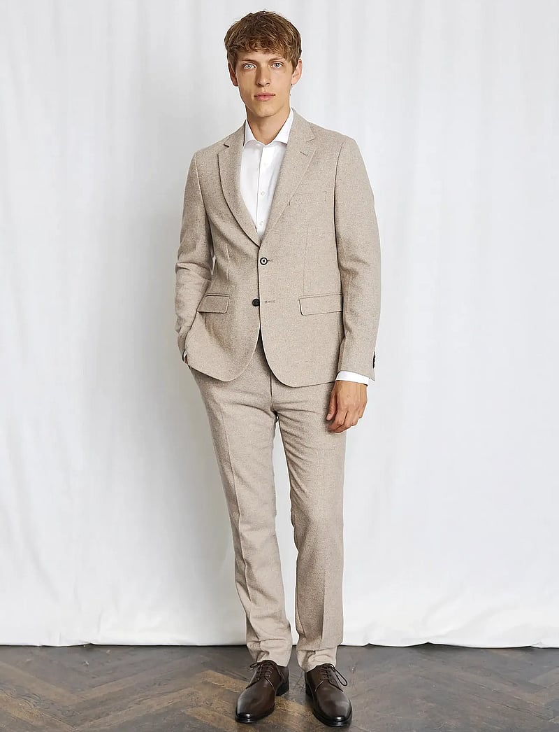 Bruun & Stengade - BS Chiavari Classic Fit Blazer - Ühe rinnatisega pintsakud - light brown - 0