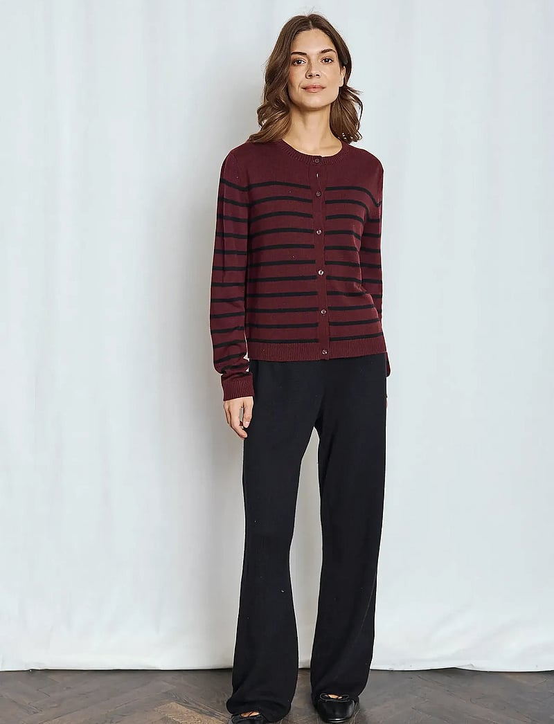 Bruun & Stengade - BS Kjersti Regular Fit Knitwear - cardigans - bordeaux/black - 0