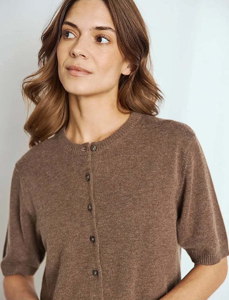 Bruun & Stengade - BS Ada Regular Fit Knitwear - cardigans - dark brown - 4