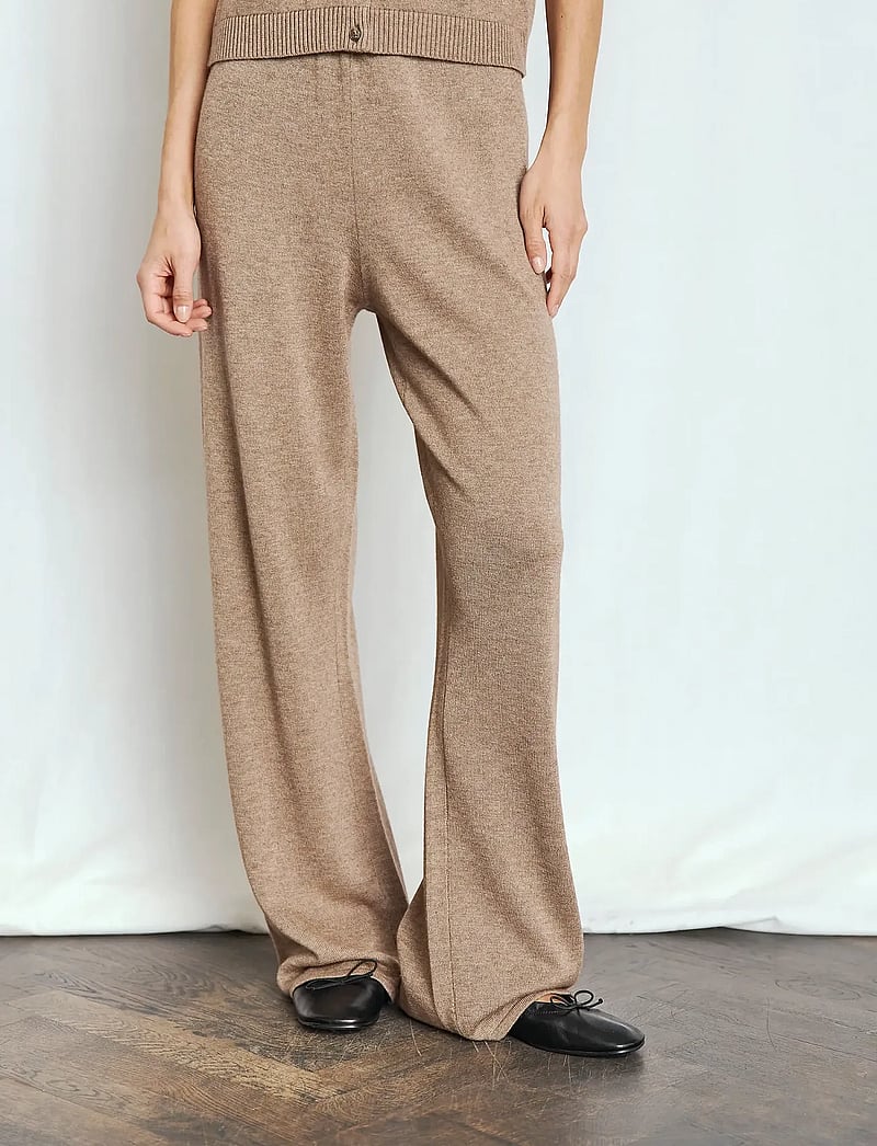 Bruun & Stengade - BS Ine Pants - bukser med lige ben - brown - 0