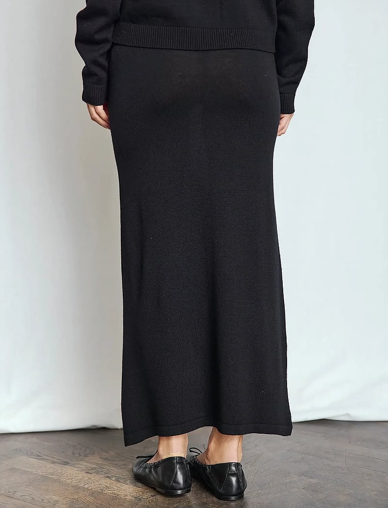 Bruun & Stengade - BS Geneva Skirt - strikkede nederdele - black - 4