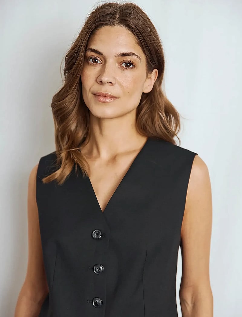 Bruun & Stengade - BS Una Slim Fit Vest - kostymvästar - black - 5