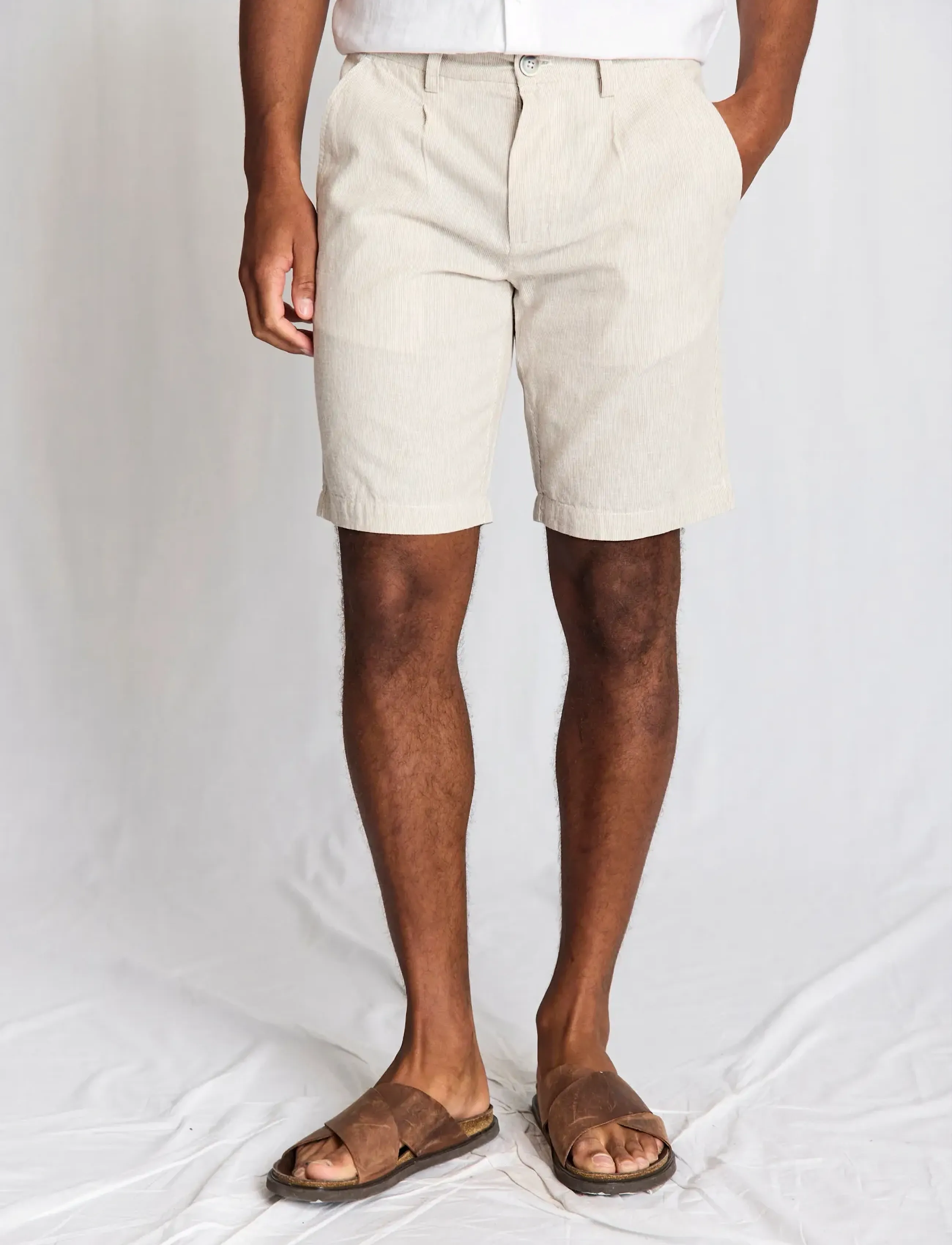 Bruun & Stengade - BS Darion Regular Fit Shorts - linen shorts - beige/white - 4