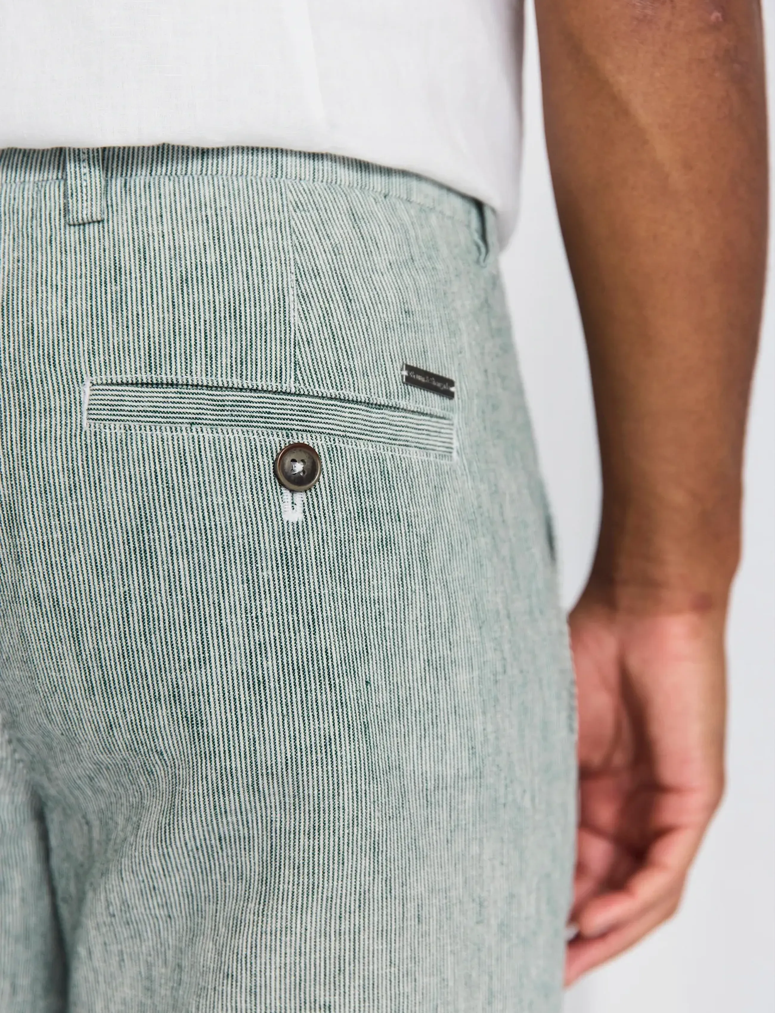Bruun & Stengade - BS Darion Regular Fit Shorts - linased lühikesed püksid - rain forrest/white - 5