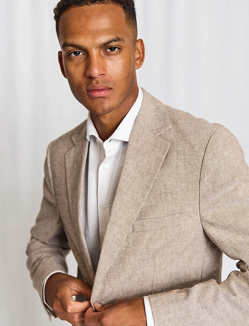 Bruun & Stengade - BS Sasso Classic Fit Blazer - Ühe rinnatisega pintsakud - brown - 3