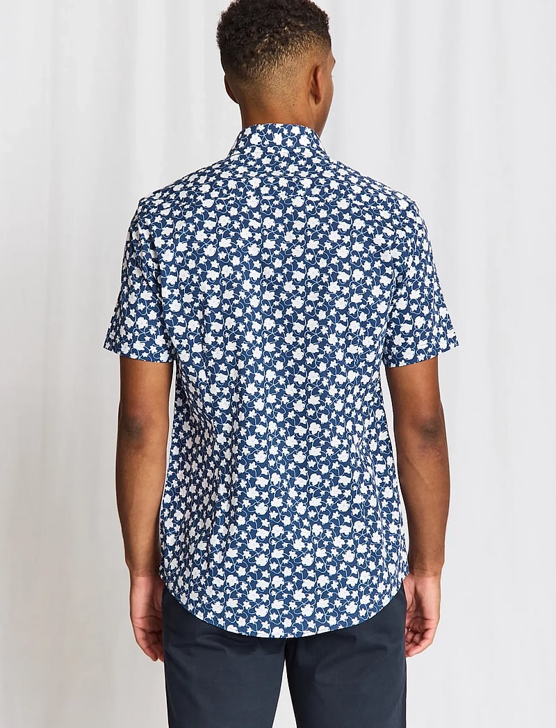 Bruun & Stengade - BS Arpad Modern Fit Shirt - kortærmede skjorter - dark blue - 2