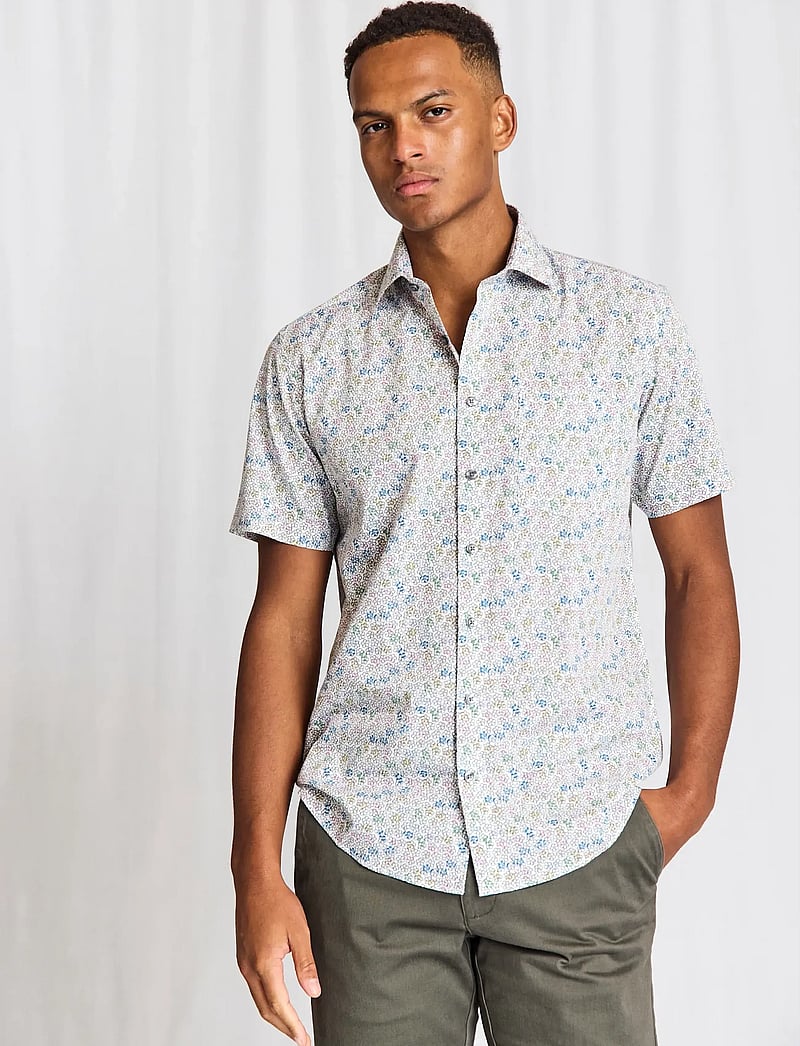 Bruun & Stengade - BS Luka Modern Fit Shirt - lühikeste varrukatega särgid - white - 0