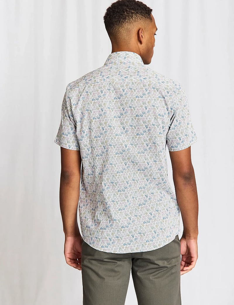 Bruun & Stengade - BS Luka Modern Fit Shirt - lühikeste varrukatega särgid - white - 2