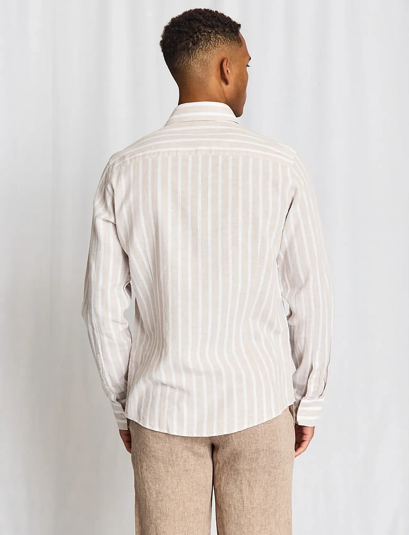 Bruun & Stengade - BS Burgos Casual Modern Fit Shirt - stribede skjorter - sand/white - 4