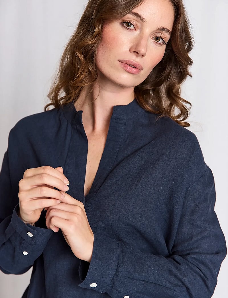 Bruun & Stengade - BS Noemi Regular Fit Shirt - leinenhemden - navy - 3