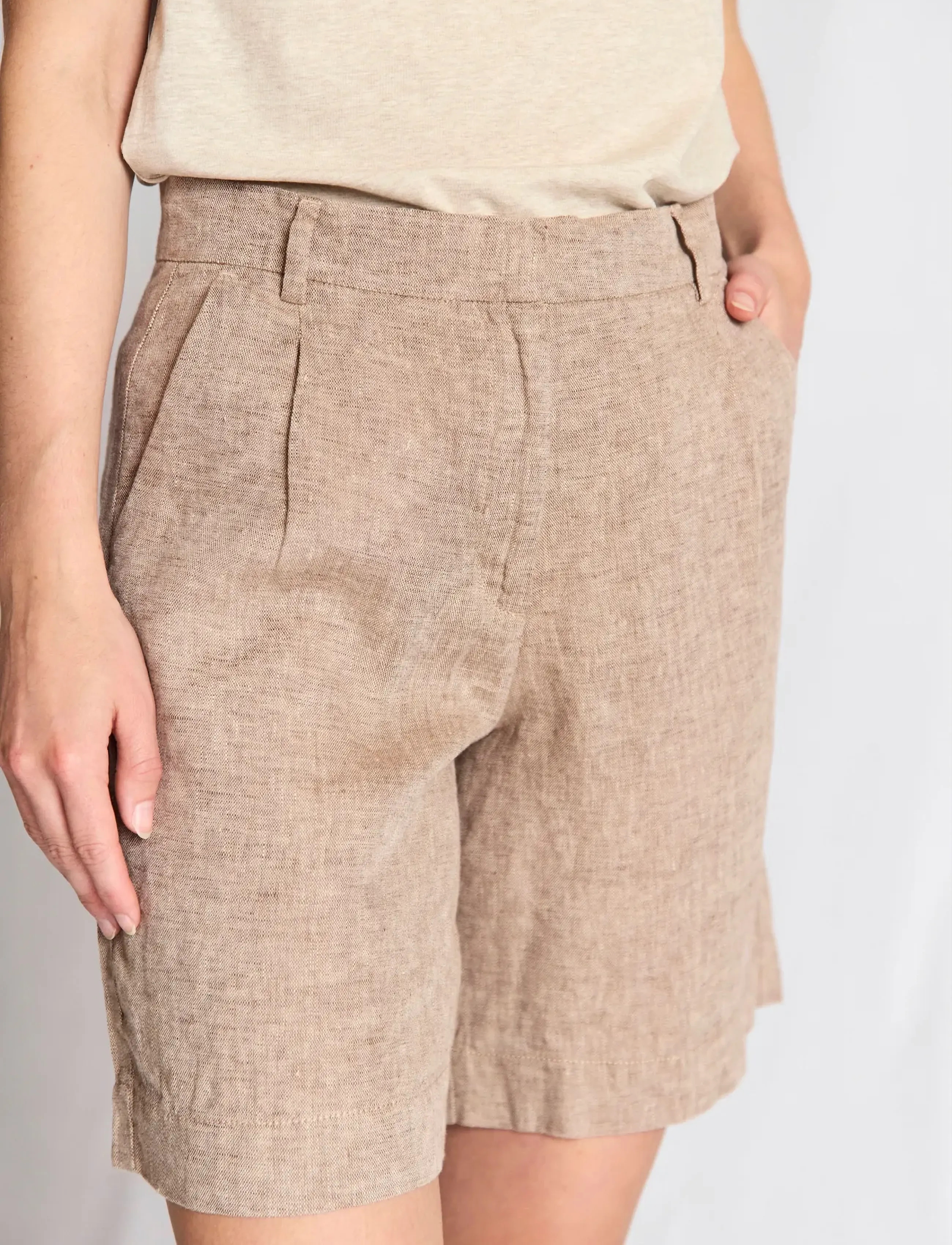 Bruun & Stengade - BS Kricia Regular Fit Pants - bermudashorts - brown - 3