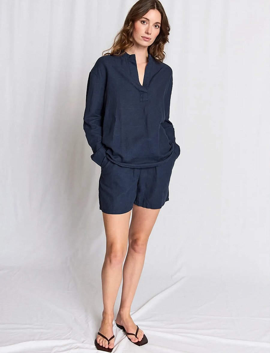 Bruun & Stengade - BS Oriana Regular Fit Shorts - leinen-shorts - navy - 5