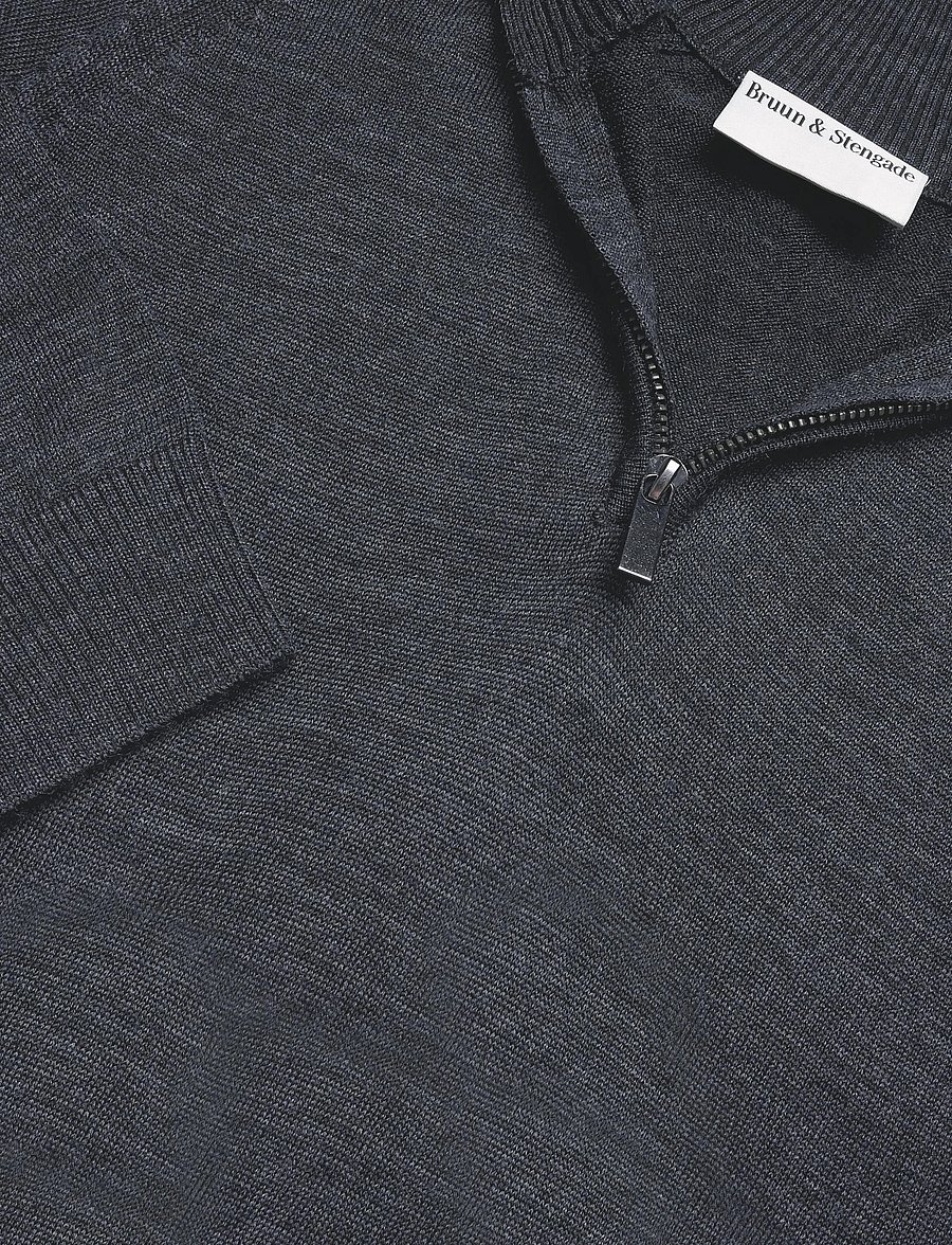 Bruun & Stengade - BS Pelle Regular Fit Knitwear - pullover mit halbem reißverschluss - grey - 5
