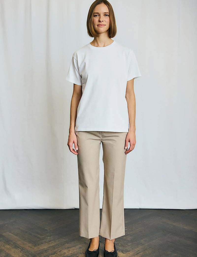 Bruun & Stengade - BS Luna T-Shirt - t-shirts - white - 2