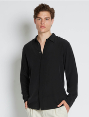 Bruuns Bazaar - SilkBBGilbert shirt - black - 2