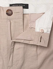 Bruuns Bazaar - LinowBBGermain shorts - linased lühikesed püksid - irish cream - 3