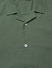 Bruuns Bazaar - LinowBBHomer ss shirt - linskjorter - frosty spruce - 2