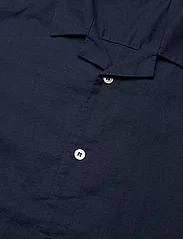 Bruuns Bazaar - LinowBBHomer ss shirt - hørskjorter - navy blazer - 3