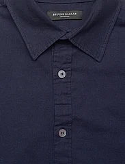 Bruuns Bazaar - LinowBBGiil LS shirt - rennot kauluspaidat - navy blazer - 2