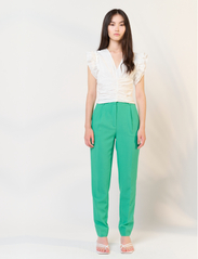 Bruuns Bazaar - CindySus Ciry pants - formell - bright green - 2