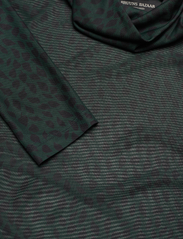 Bruuns Bazaar - PhloxBBAstri blouse - langærmede bluser - black  print - 2